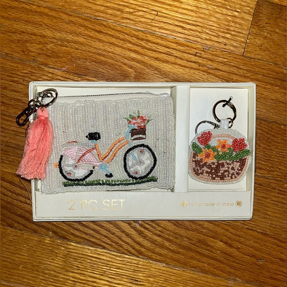 Beaded Bicycle Coin Purse & Floral Keychain Set